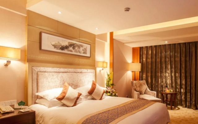 Fuyang Forlife Hotel