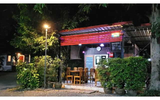 Pairom Resort