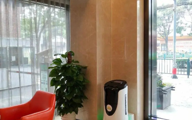 Shanghai Future Shangju Hotel