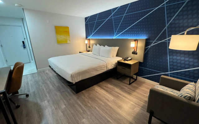 Comfort Inn & Suites Salt Lake City I-80 I-15 Downtown