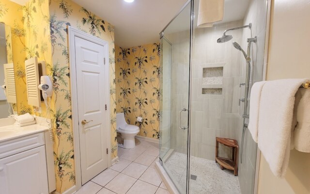 207 Margate 4 Bedroom Condo