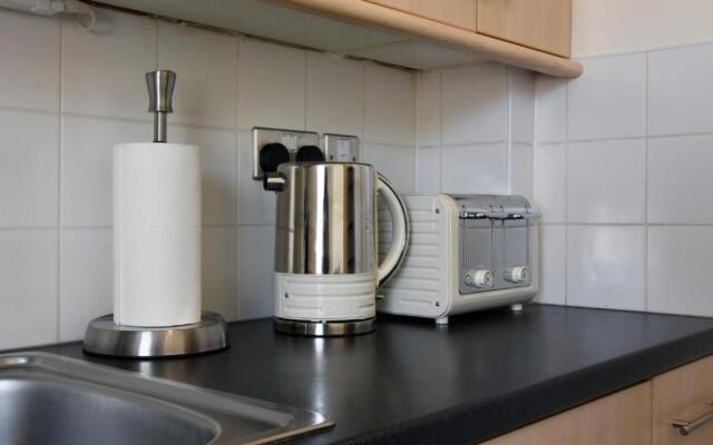 Dale Street Apartments Suite