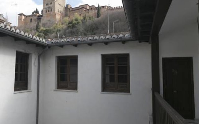 Granada Suites