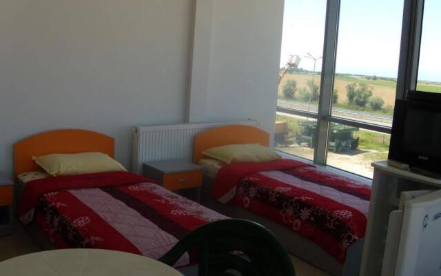Lifto Guest Rooms