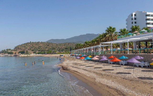 Hotel Grand Efe
