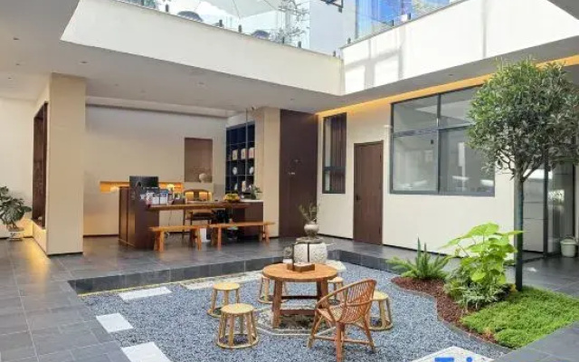 Yunqili Homestay (Jianshui Ancient City Confucian Temple)
