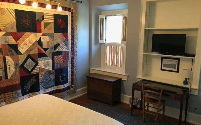 The Elizabethtown Inn