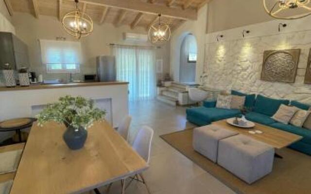 Lola's House