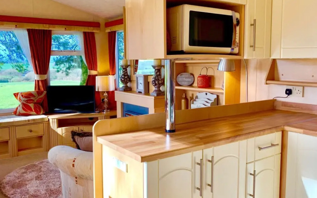 Charming 2-bed House