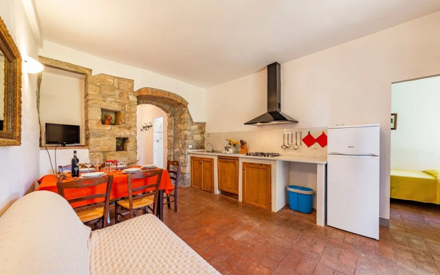 Montignano Trilo With Shared Pool