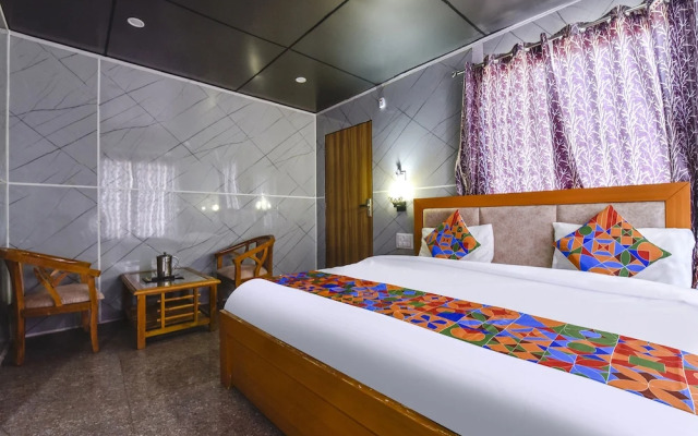 Fabhotel Neilkanth