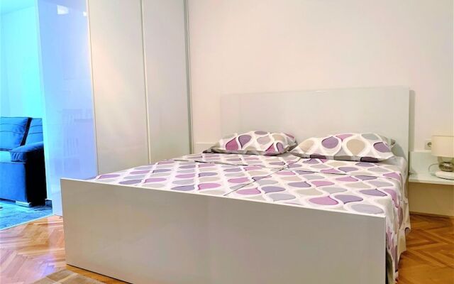 Apartments Milak