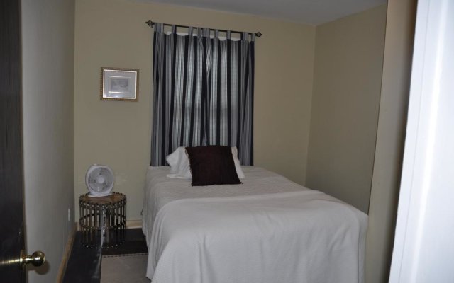 Moncton Fully Furnished Apartment