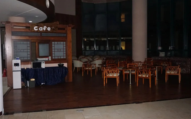 Hebron Hill Resort