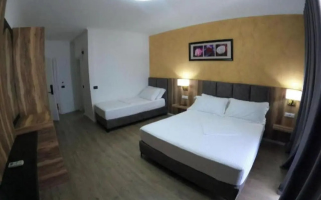 Hotel Edva