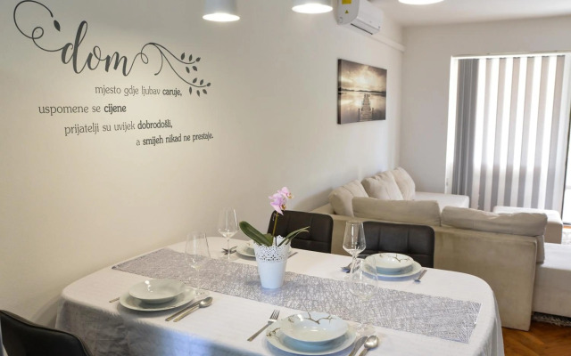 Apartment Summer Breeze