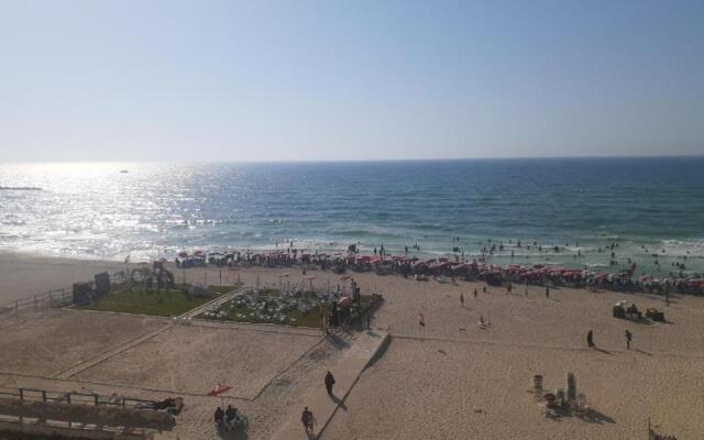 Apartment Panorama Beach Elzohour