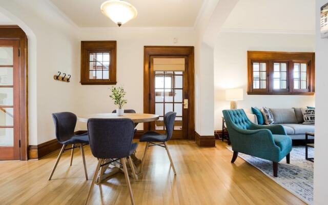 The Traveler's Nook Walk to City Park