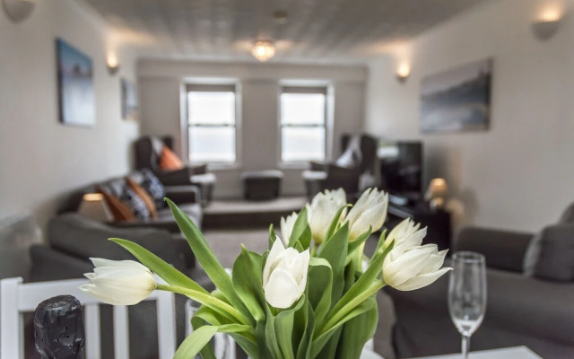 North Beach Heights - 2 Bedroom - Tenby