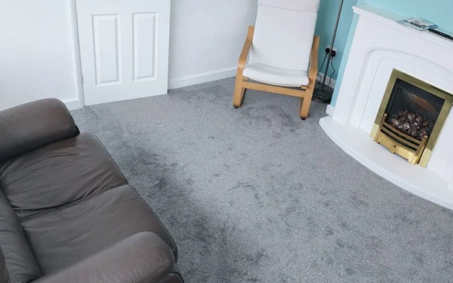 Charming 2-bed House in Fleetwood, England