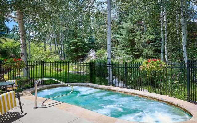 Aspenwood Condominiums