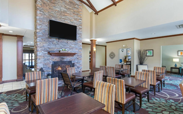 Staybridge Suites Oak Ridge by IHG