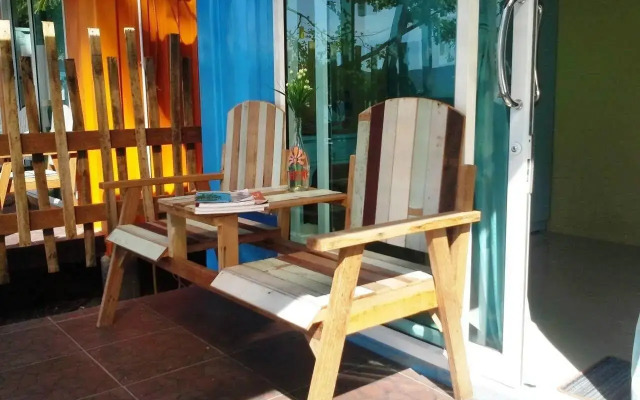 Think & Retro Cafe Lipa Noi Samui