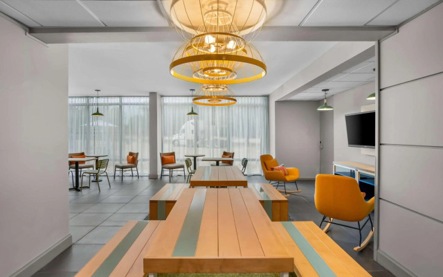 Spark by Hilton Richardson Dallas