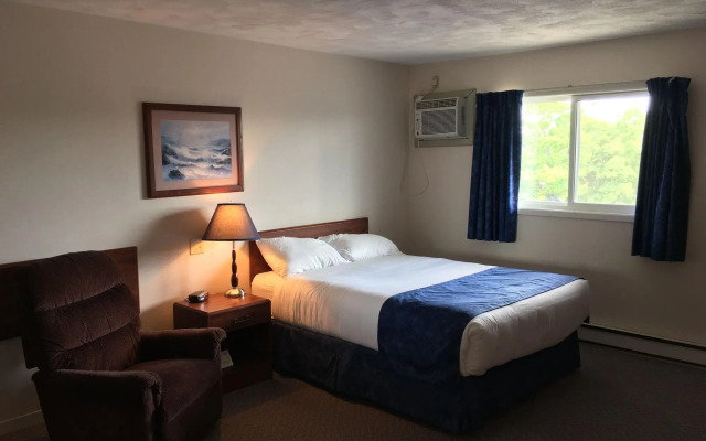 Fairway Inn