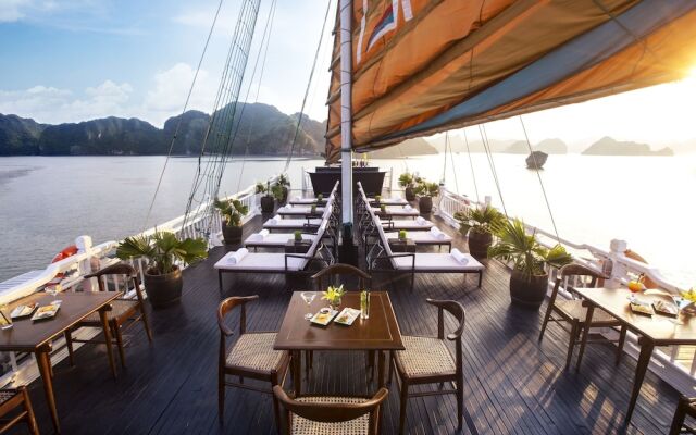 Hera Classic Boutique Cruises