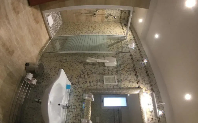Aurelius Art Gallery Hotel