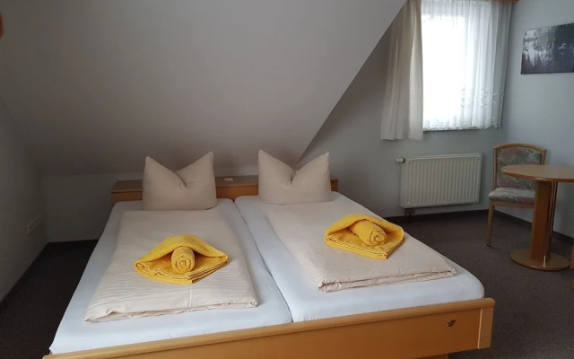 Gasthof & Pension Zur Friedenseiche