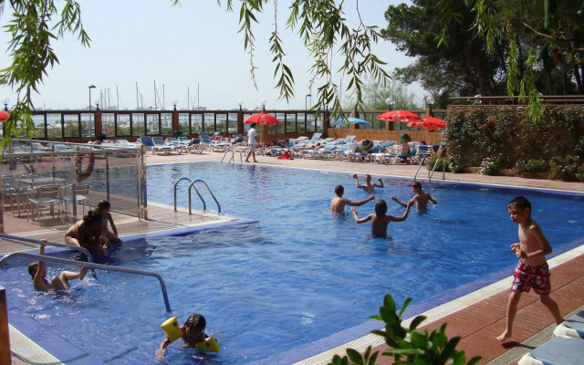 Hotel Univers