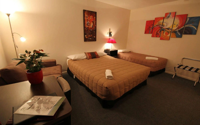 Avalon Court Accommodation