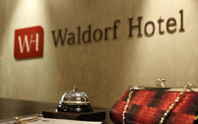 Waldorf Hotel