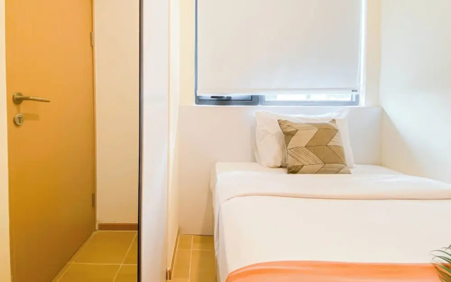 Minimalist Tidy 2Br At Meikarta Apartment