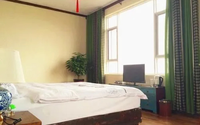 Dali Yuehai Shanqi Inn