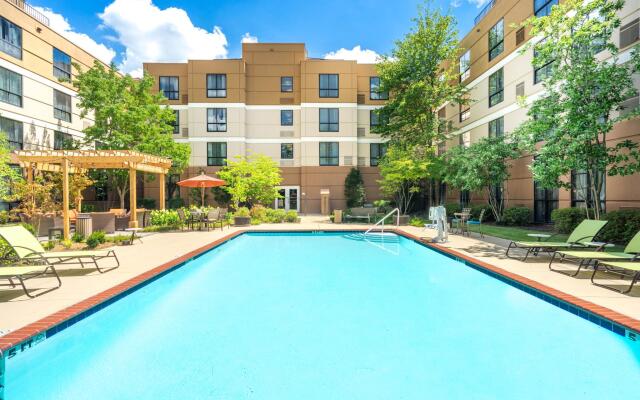 Staybridge Suites Memphis - Poplar Ave East by IHG