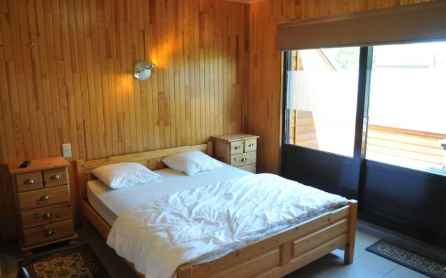 Stunning, Wooden Villa Located in Durbuy