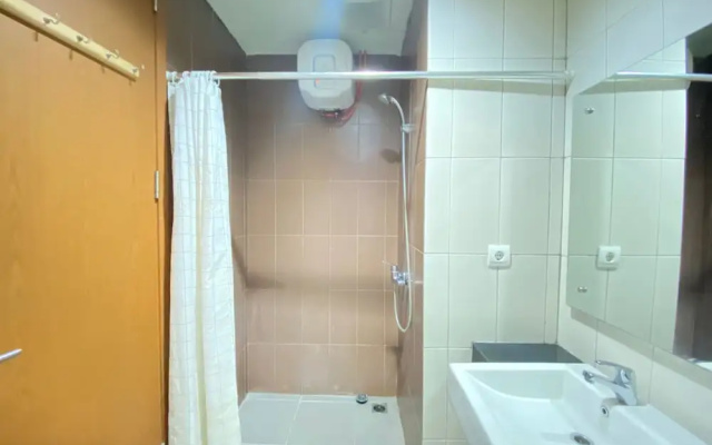 Comfy Studio At Dago Suites Apartment