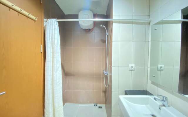 Stylish & Comfy Studio at Dago Suites Apartment