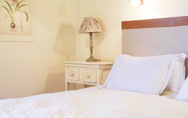 The White Cabins - Chateau Provence - Adults Only