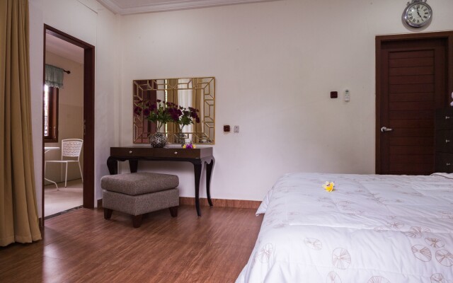 Villa Taman Sari