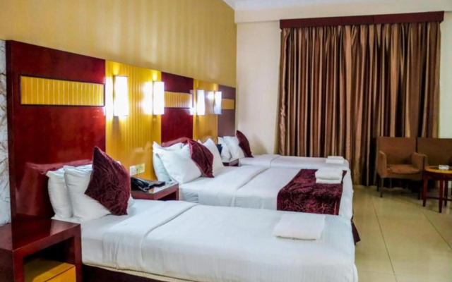 Phoenix Hotel