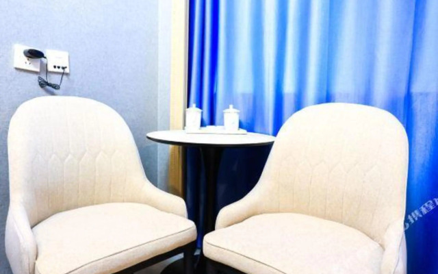 Huandu Hotel (Kunming Huachang Road)