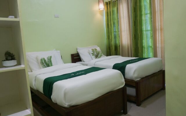 Good Hearts Inn by the Sea by Cocotel