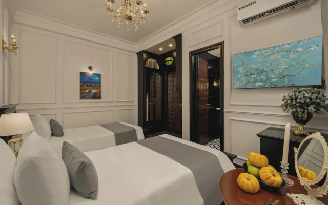 Vina Vintage Hotel – Guest Rooms – Hue