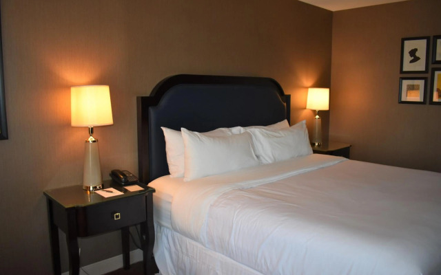 Sheraton Lisle Naperville Hotel