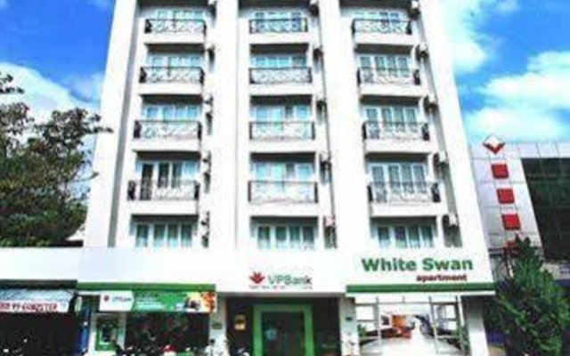 White Swan Apartment