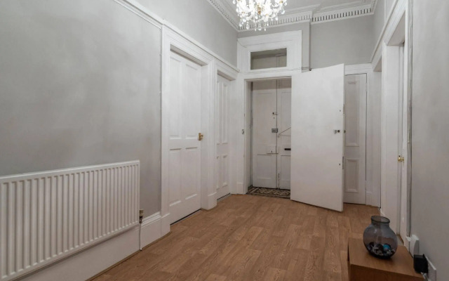 Belhaven Apartment